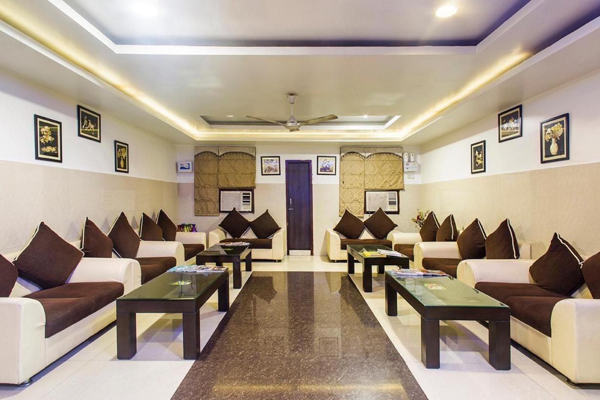 Babian Inn Lucknow Esterno foto