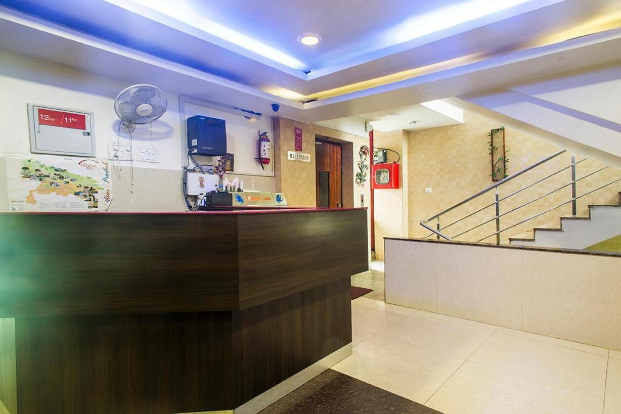 Babian Inn Lucknow Esterno foto